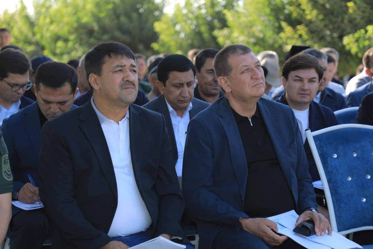 Paxta yig‘im-terimi va g‘alla ekish mavsumiga tayyorgarlik masalalari muhokama qilindi