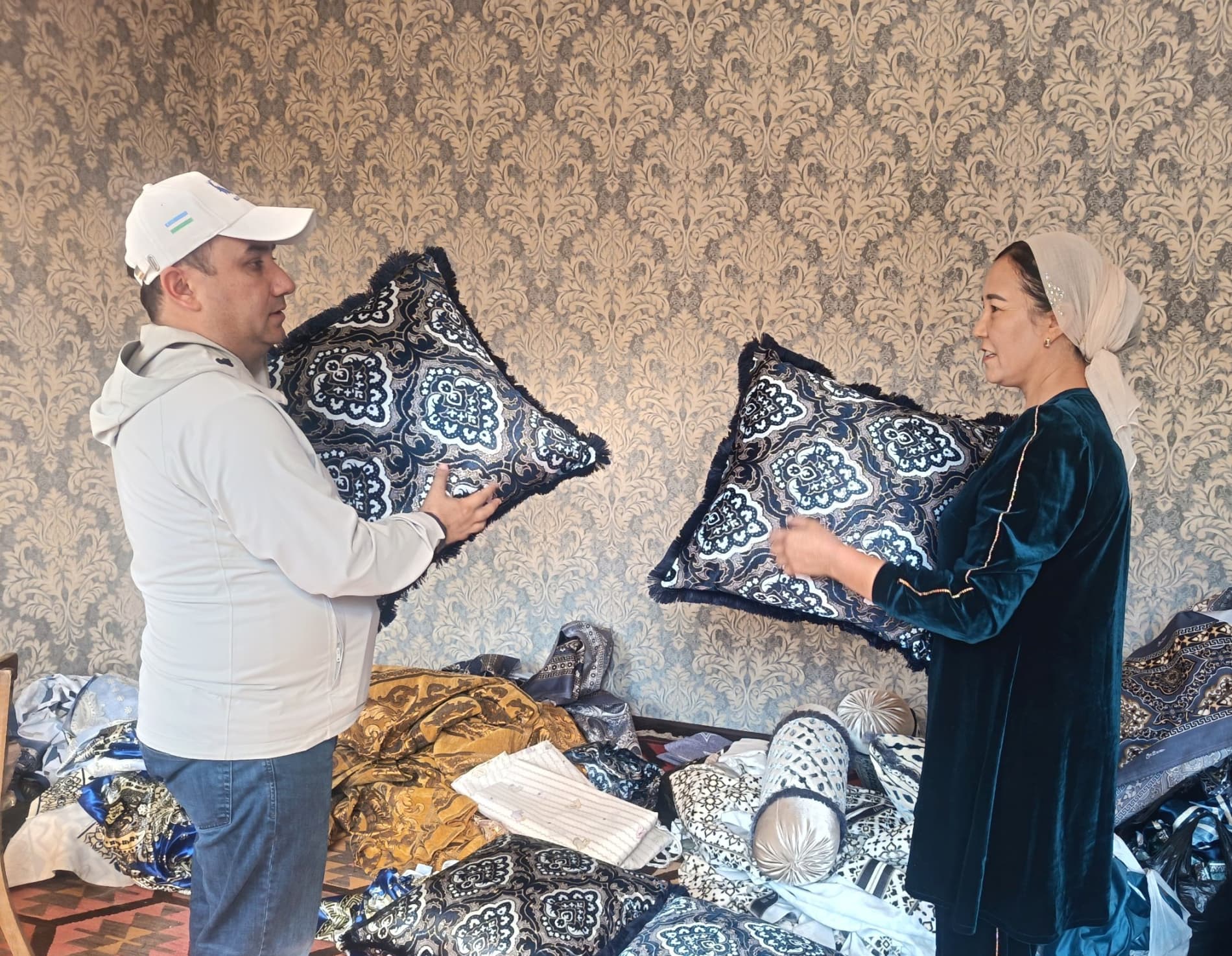 🔴 PAXTAKORDA AHOLI MUAMMOLARI VA TADBIRKORLIK TASHABBUSLARI O‘RGANILDI