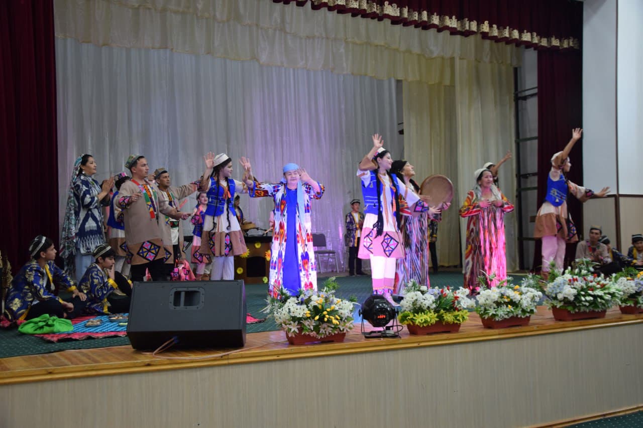 "BAHOR TARONALARI" KO'RIK-TANLOVINING VILOYAT BOSQICHI BO’LIB O’TDI