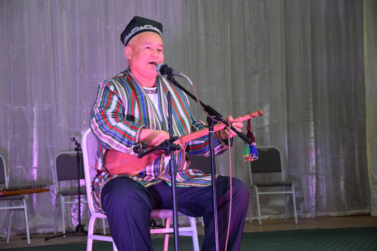 "BAHOR TARONALARI" KO'RIK-TANLOVINING VILOYAT BOSQICHI BO’LIB O’TDI