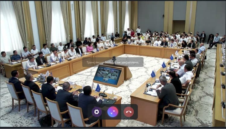 SAVDO-SANOAT PALATASIDA TADBIRKORLAR BILAN OCHIQ MULOQOT BO‘LIB O‘TDI