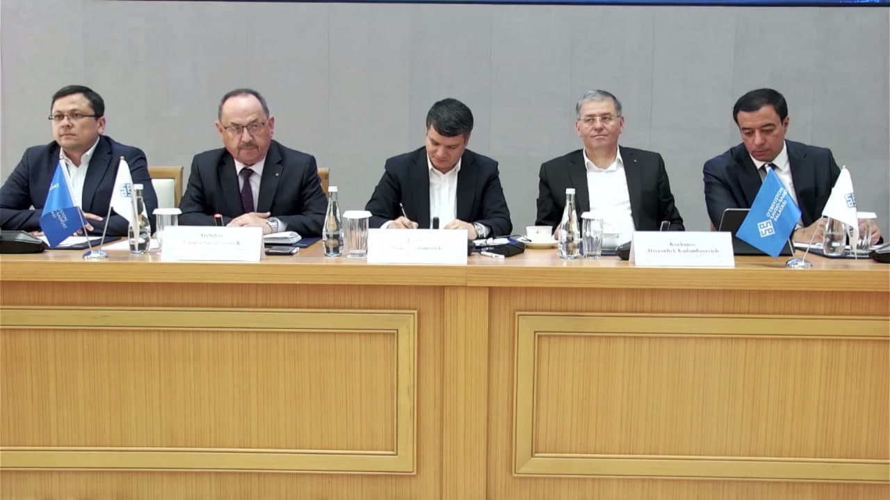 SAVDO-SANOAT PALATASIDA TADBIRKORLAR BILAN OCHIQ MULOQOT BO‘LIB O‘TDI
