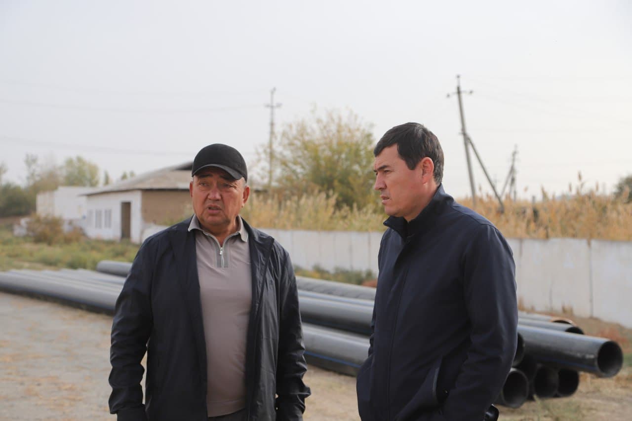 ARNASOYGA ZARAFSHON DARYOSIDAN ICHIMLIK SUVI KELTIRILMOQDA