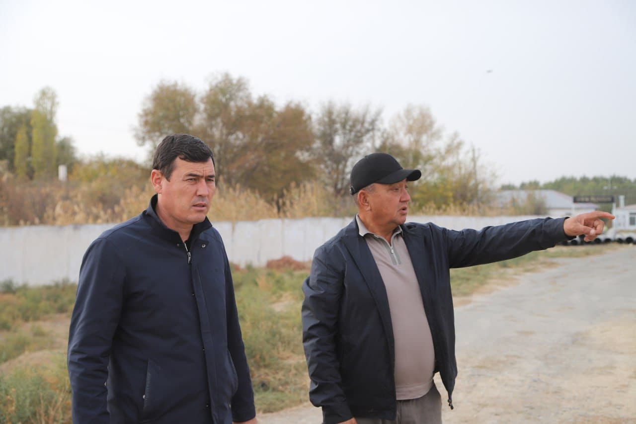 ARNASOYGA ZARAFSHON DARYOSIDAN ICHIMLIK SUVI KELTIRILMOQDA