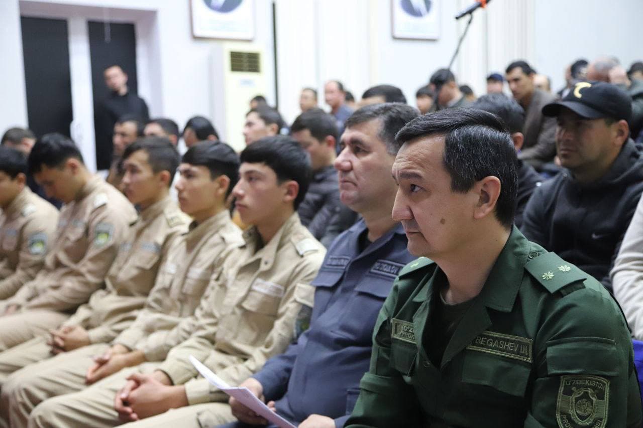 PAYSHANBA — YOSHLAR KUNI! Yoshlar bilan ochiq muloqot o‘tkazildi