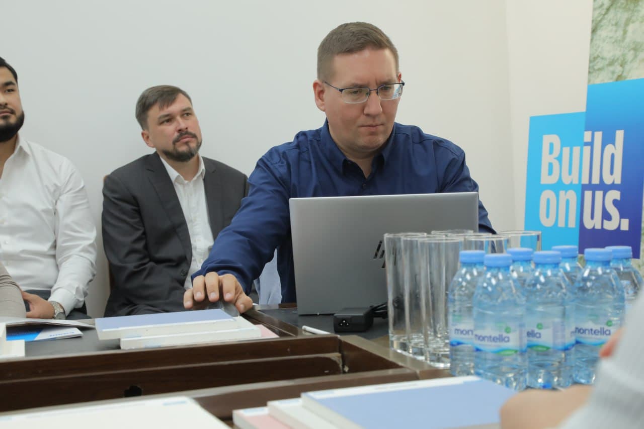 Vazirlik xodimlari uchun KNAUF kompaniyasi bilan hamkorlikda seminar-trening tashkil etildi