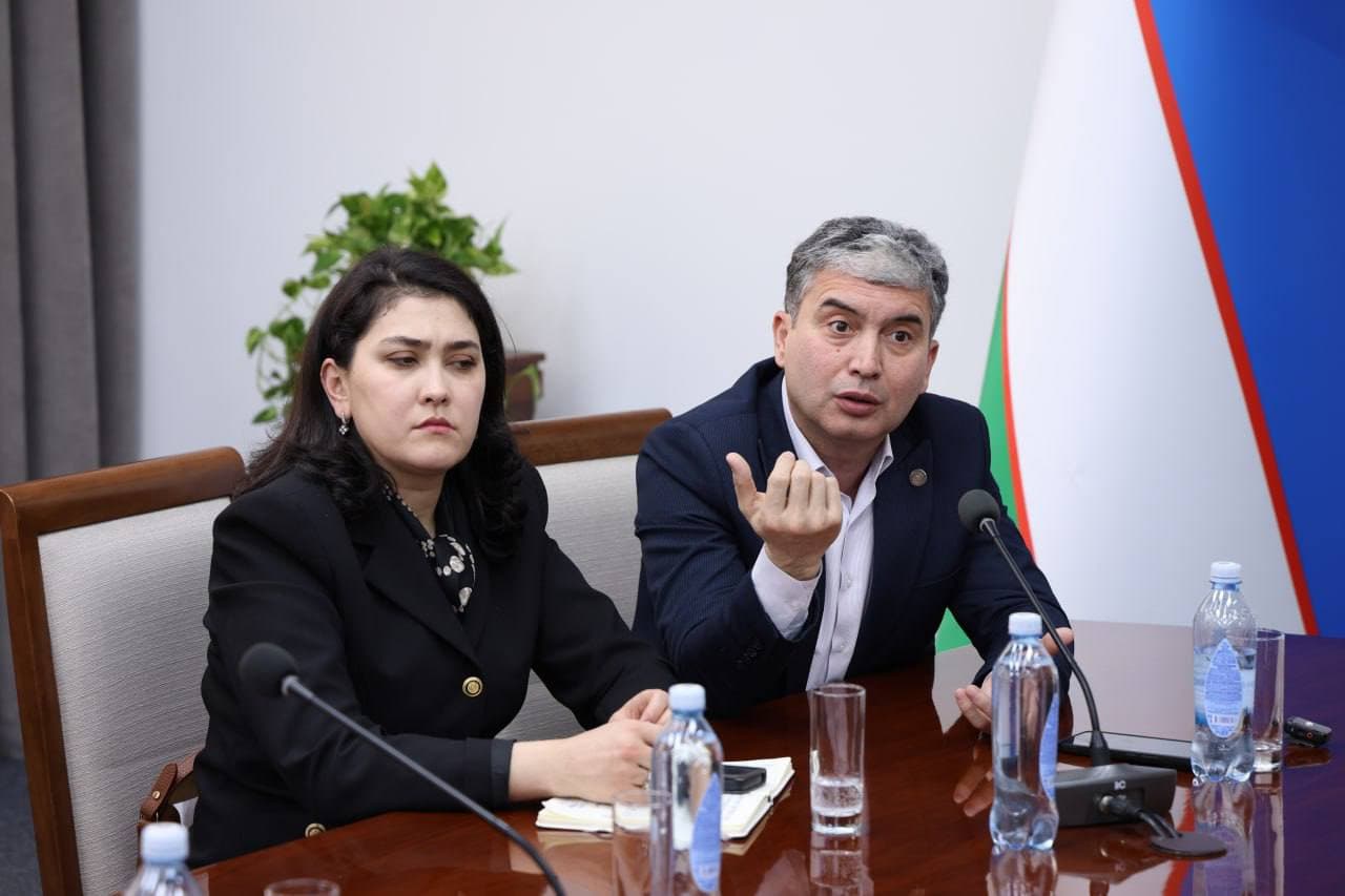 Qurilish sohasida raqamlashtirish va korrupsiyaga qarshi kurash choralari sarhisob qilindi