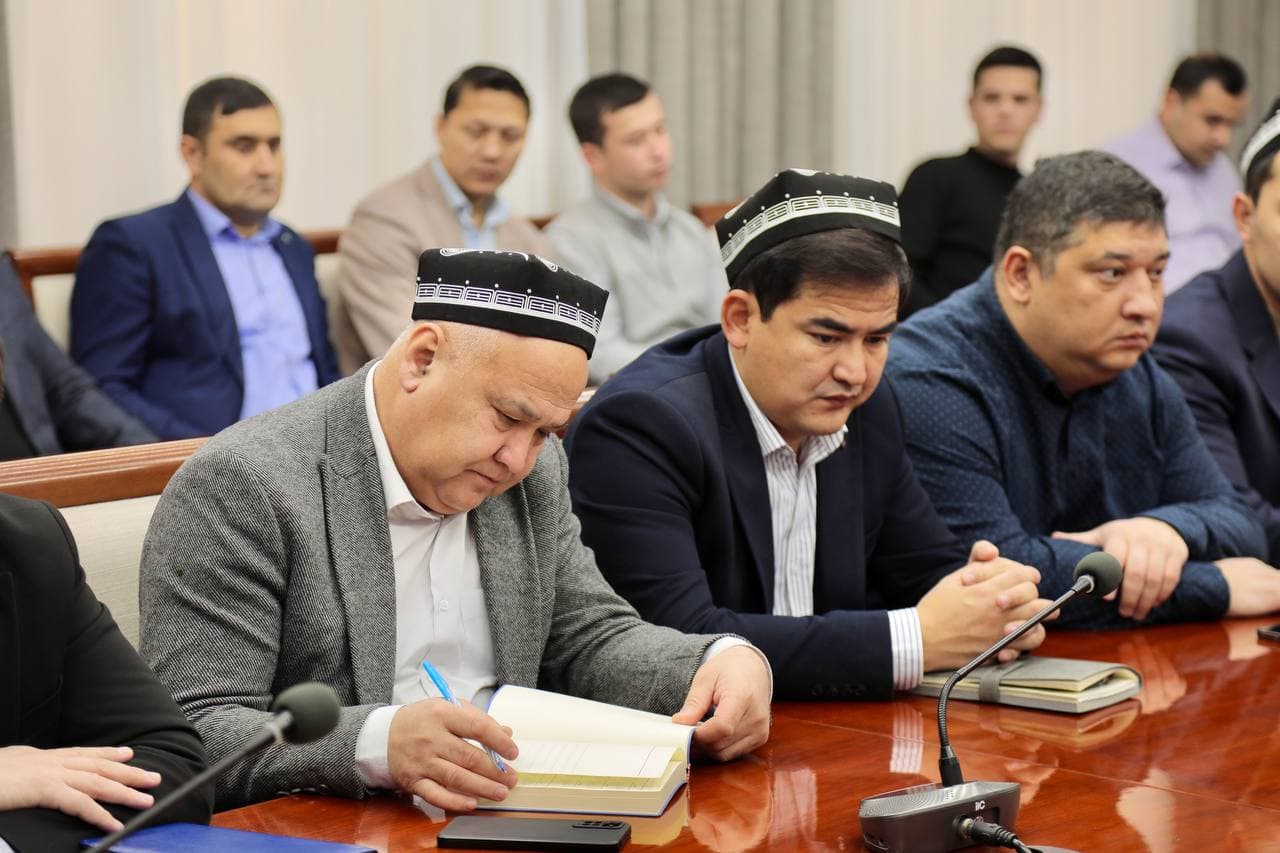 Vazirligida navbatdagi siyosiy-ma’rifiy soat tashkil etildi