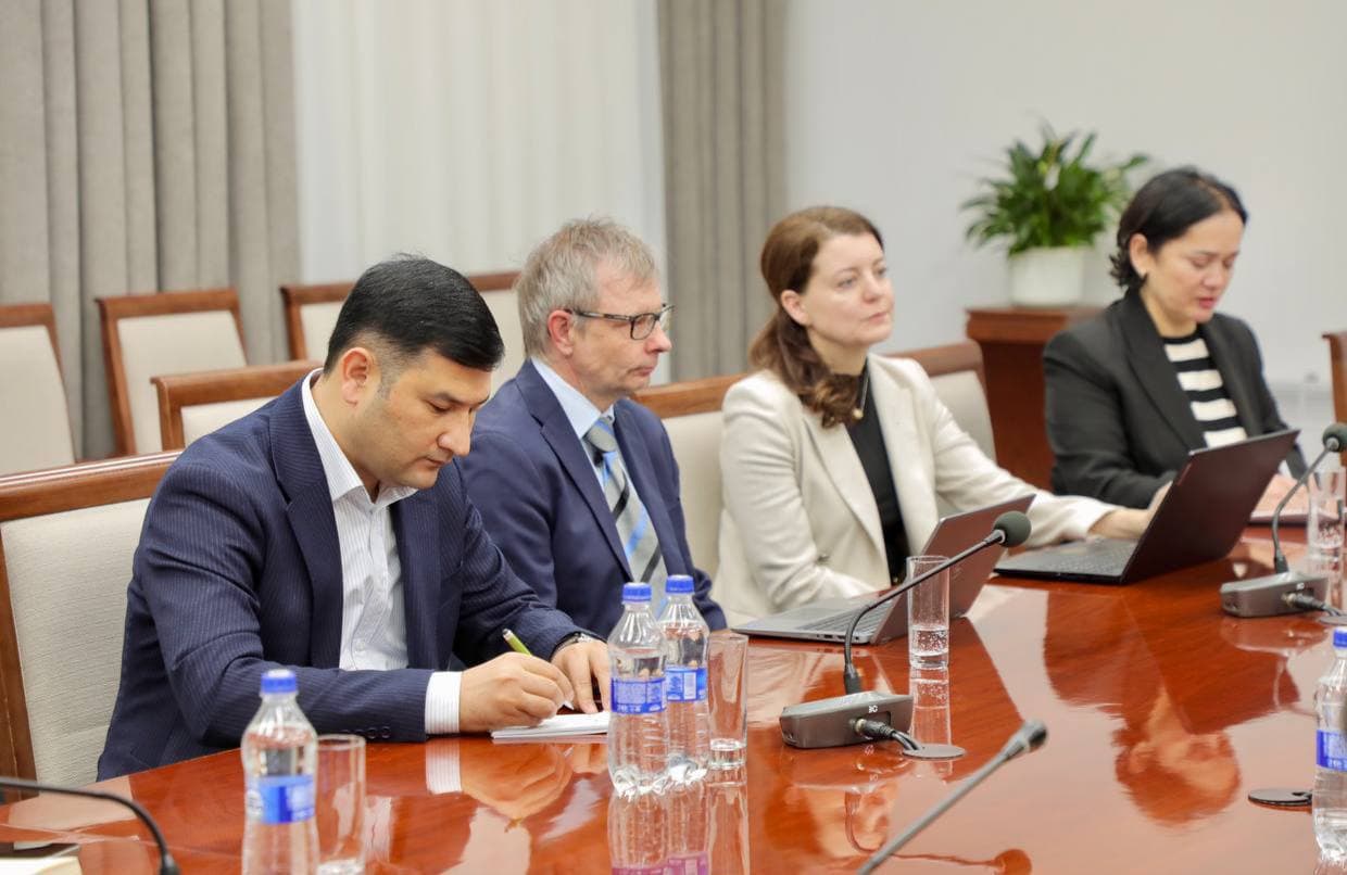 Vazirligida ijtimoiy himoya sohasidagi muhim masalalar muhokama qilindi