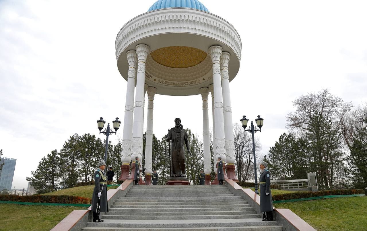 O‘zbek adabiy tili asoschisi Alisher Navoiy tavalludining 585 yilligi munosabati bilan tantanali tadbir bo‘lib o‘tdi