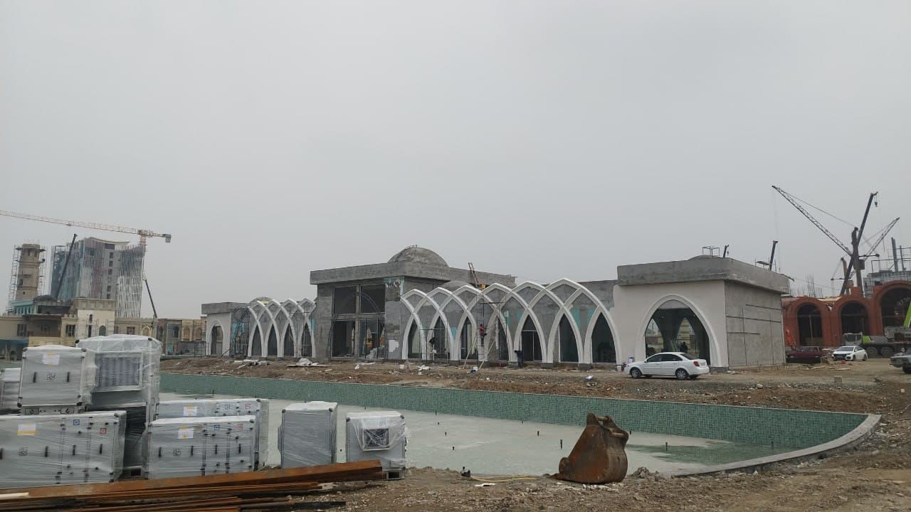 Marg‘ilon turizm markaziga aylanmoqda: qurilish ishlari joyida o‘rganildi