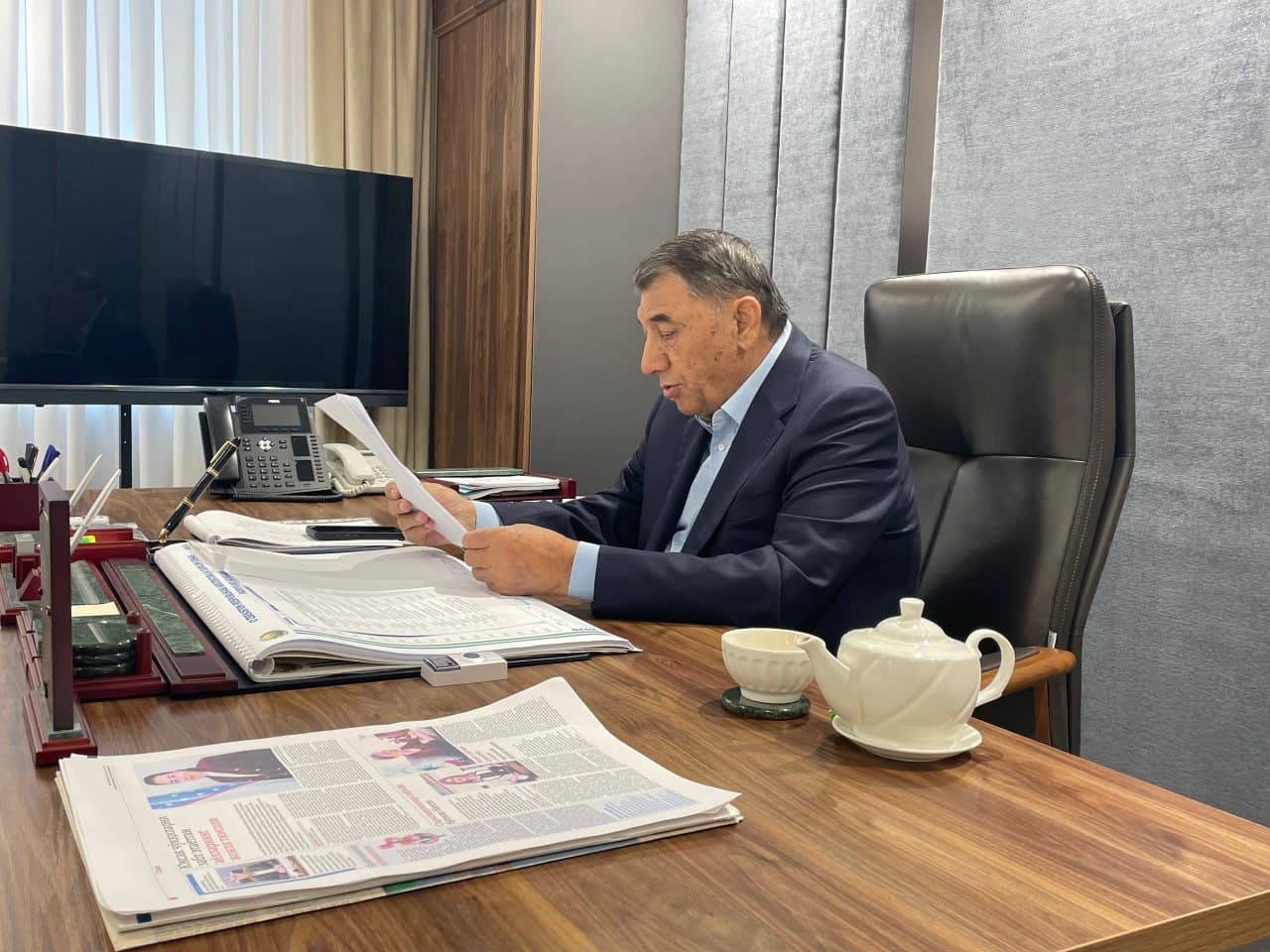 Qurilish va arxitektura sohasida faxriylar faoliyati muhokama qilindi