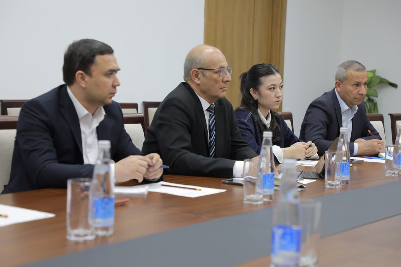 Vazirlik huzuridagi institut vakillari BMTTD xalqaro maslahatchisi bilan uchrashdi