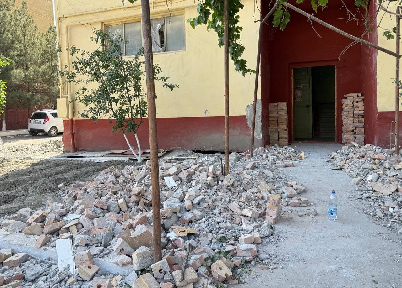 Vazir o‘rinbosari Ozoda Jo‘rayeva Qo‘qon shahri Muqimiy shaharchasida bo’lib turibdi