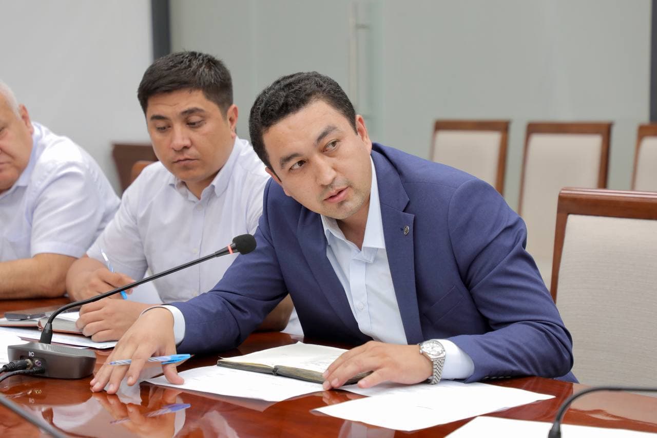 Namangan viloyatida qurilish sohasi tadbirkorlari bilan ochiq muloqot bo‘lib o‘tdi