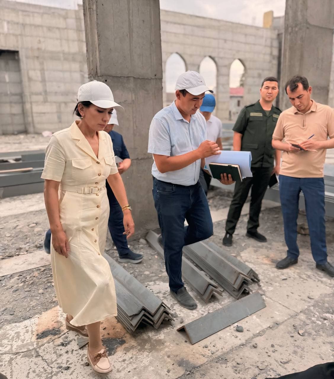 Vazir o‘rinbosari Ozoda Jo‘rayeva Qo‘qon shahri Muqimiy shaharchasida bo’lib turibdi