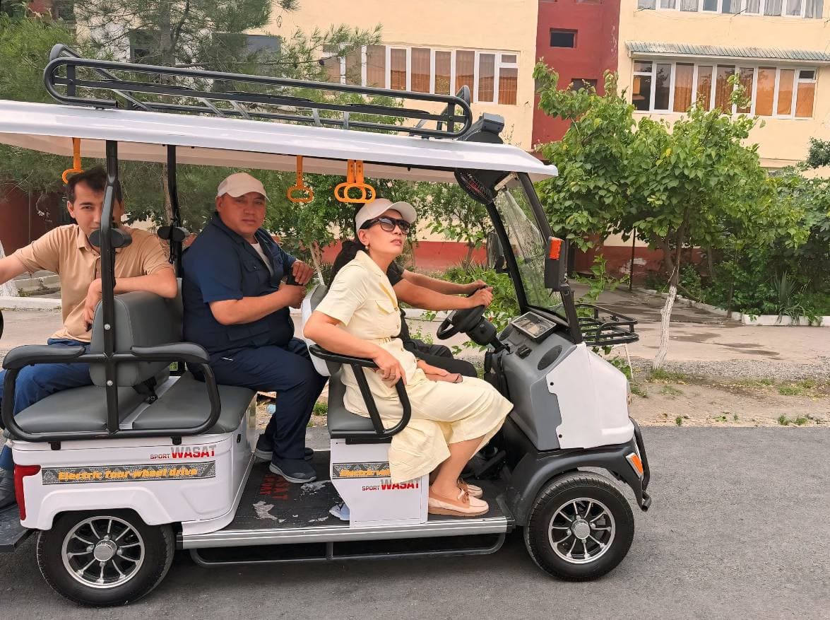 Vazir o‘rinbosari Ozoda Jo‘rayeva Qo‘qon shahri Muqimiy shaharchasida bo’lib turibdi