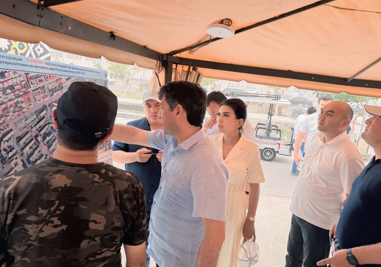 Vazir o‘rinbosari Ozoda Jo‘rayeva Qo‘qon shahri Muqimiy shaharchasida bo’lib turibdi