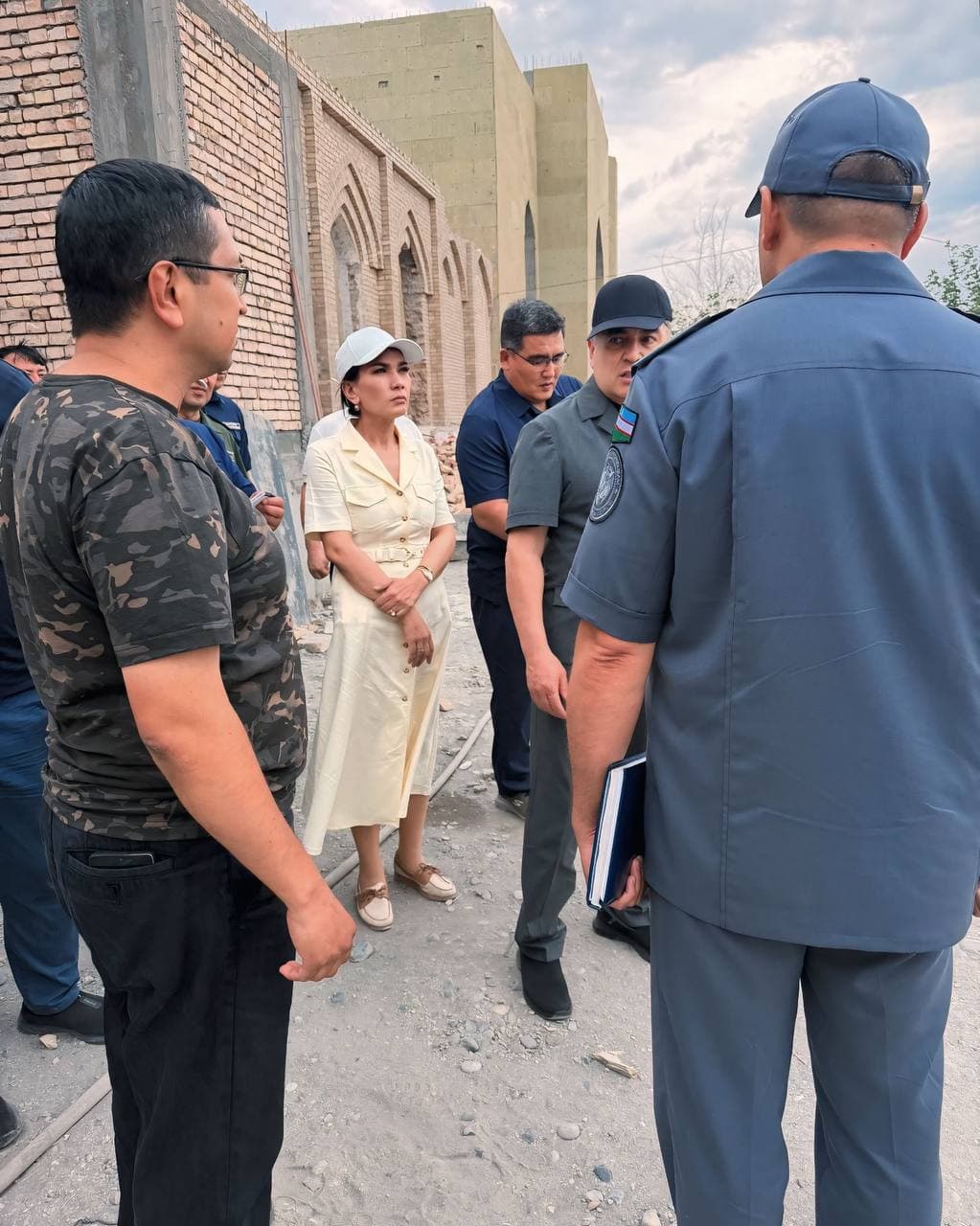 Vazir o‘rinbosari Ozoda Jo‘rayeva Qo‘qon shahri Muqimiy shaharchasida bo’lib turibdi