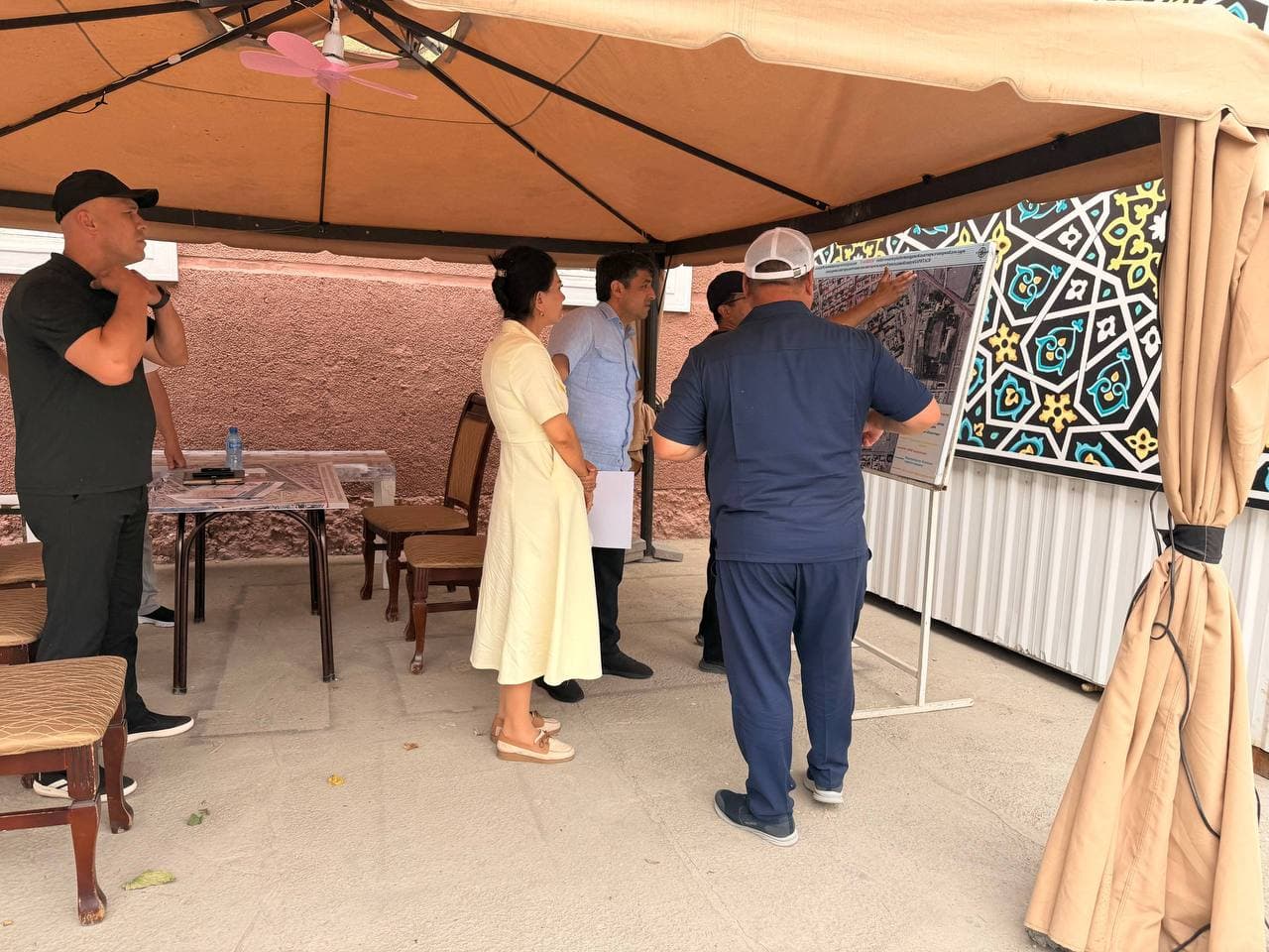 Vazir o‘rinbosari Ozoda Jo‘rayeva Qo‘qon shahri Muqimiy shaharchasida bo’lib turibdi