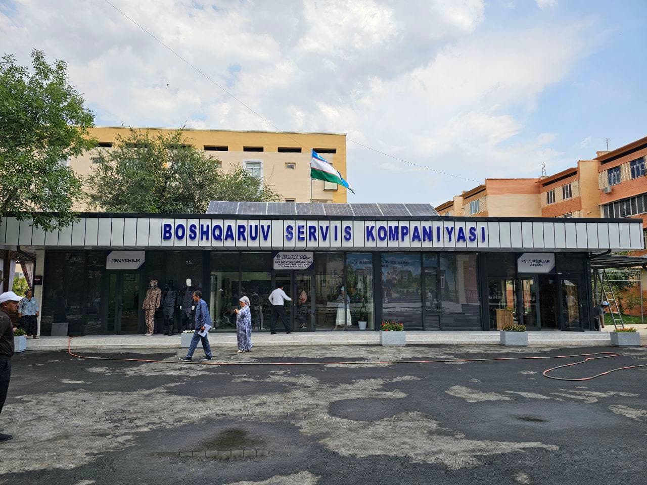 Bekobod shahrida ko‘p qavatli uy-joylar infratuzilmasini yanada rivojlantirish bo‘yicha o‘rganish ishlari olib borilmoqda