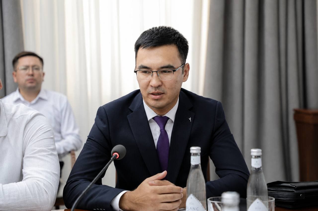 “Ijro.gov.uz” tizimi va ijro intizomini takomillashtirish masalalari muhokama qilindi