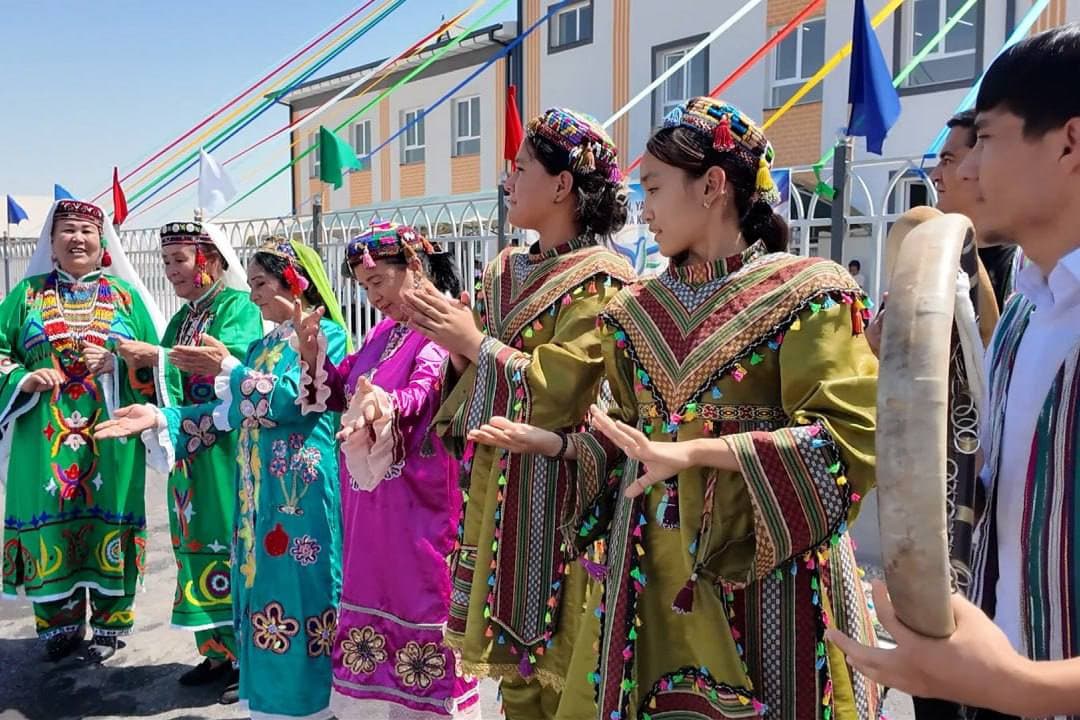 Подарок к 35-летию независимости: в Шерабаде сданы в эксплуатацию 7 образовательных учреждений