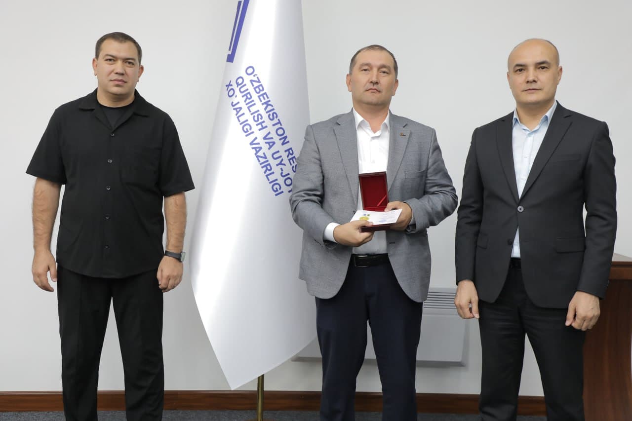 Fidokorona mehnat — yuksak e’tirof