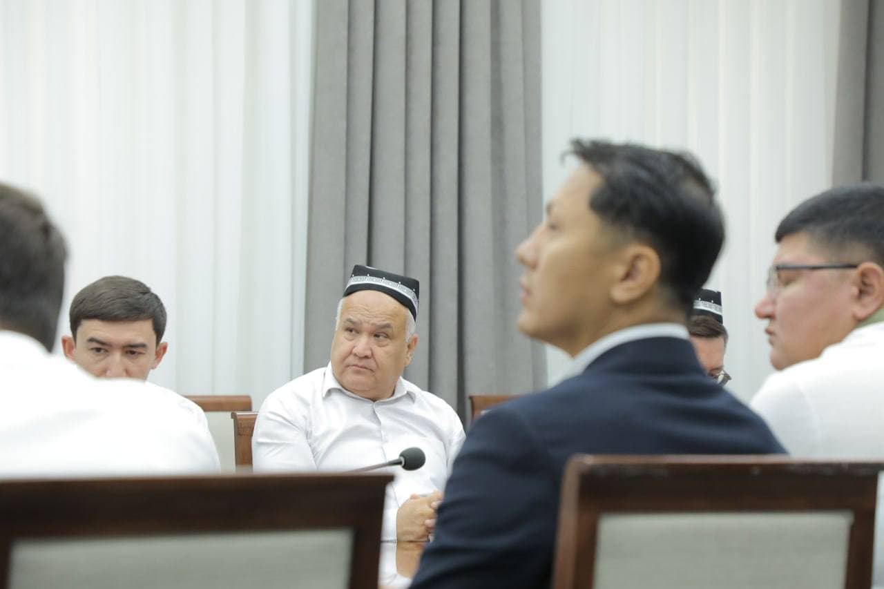 Qurilish va uy-joy kommunal xo‘jaligi vazirligi tizimida navbatdagi siyosiy-ma’rifat soati tashkil etildi