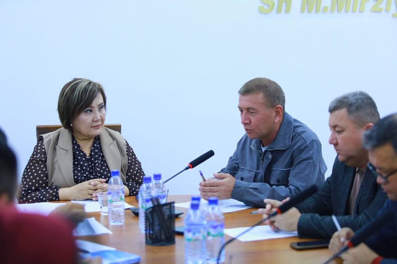Строительные работы в Навои: сдано в эксплуатацию 298 объектов