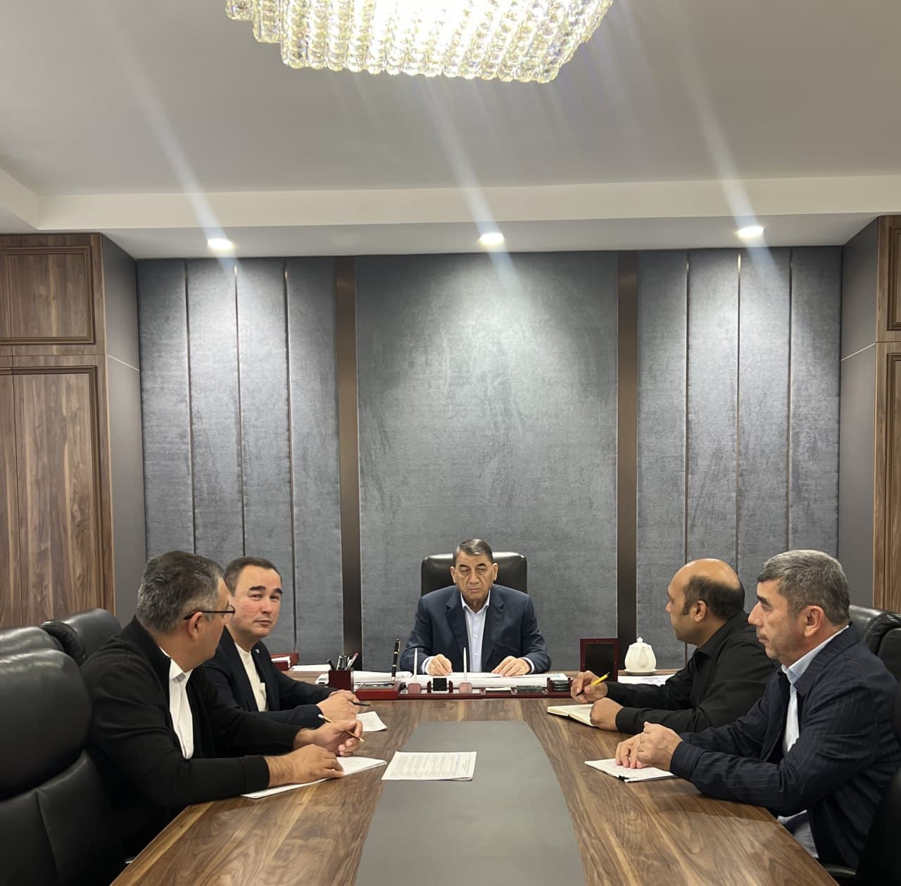 Arxitektura va qurilish sohasi faxriylari kengashining 9 oylik faoliyati sarhisob qilindi