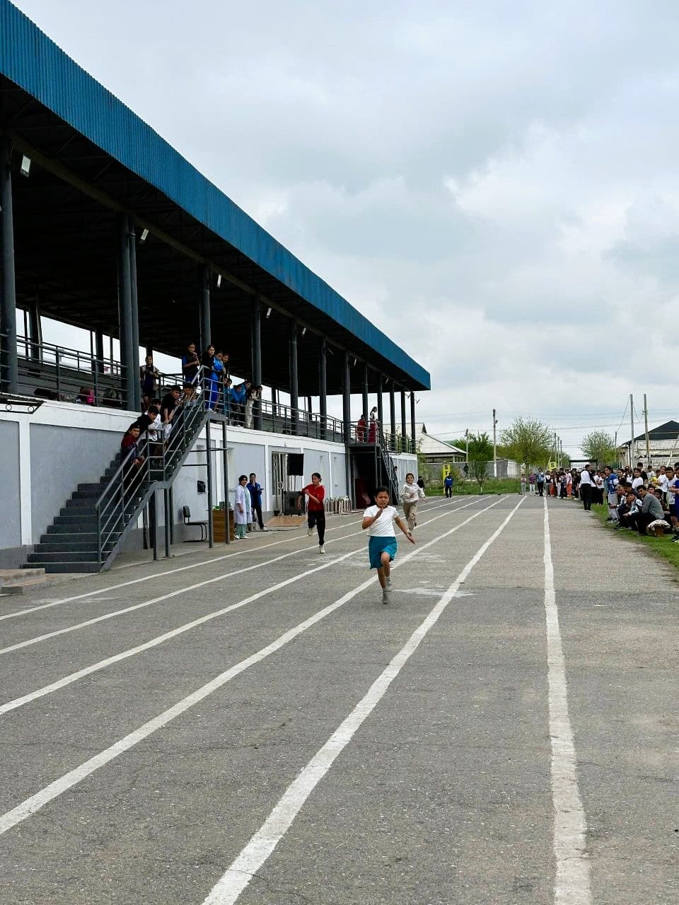 Zarbdorda yengil atletika musobaqalari ko‘tarinki ruhda o‘tkazildi