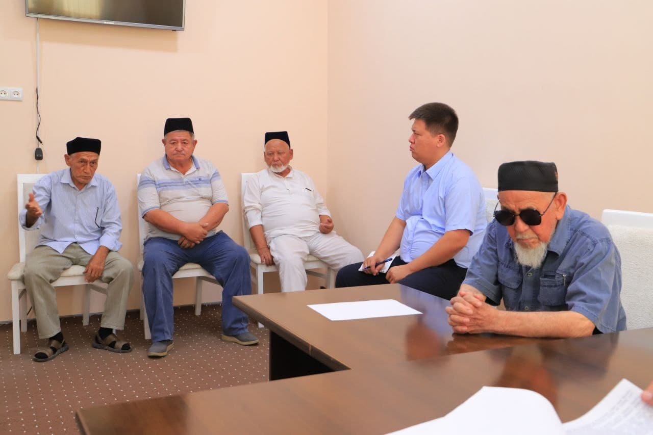 Zarbdorda fuqarolar murojaatlari doimiy e’tiborda