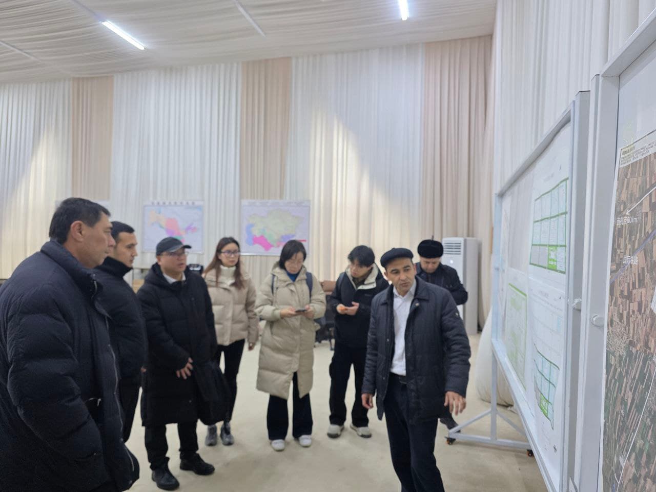 Zomin tumanida Xitoy kompaniyasi delegatsiyasi bilan qishloq xo‘jaligi istiqbollari muhokama qilindi