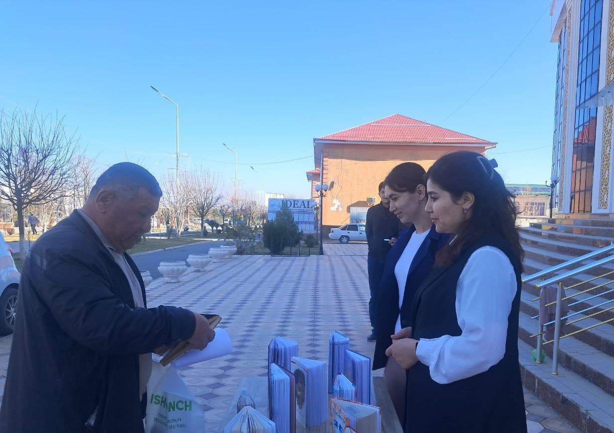 Zomin tumanida “Ochiq osmon ostida kutubxona” loyihasi doirasida ma’naviy-ma’rifiy tadbir o‘tkazildi