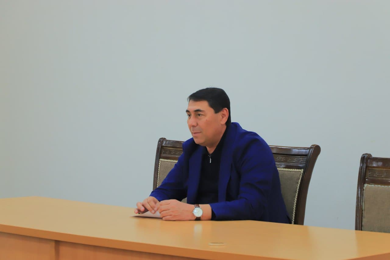 Zomin tumanida harbiy xizmatni o‘tab qaytgan yoshlar bilan uchrashuv o‘tkazildi