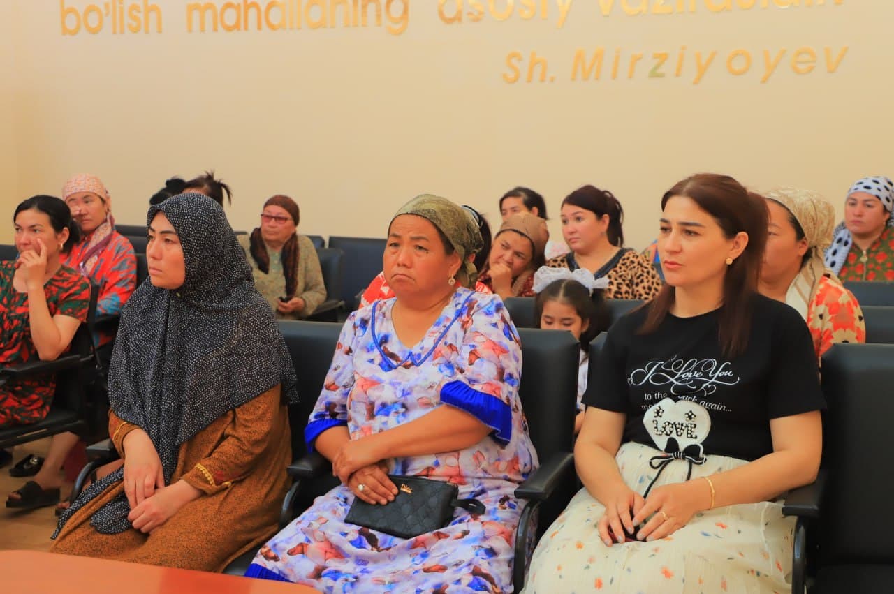 Zomin tumanida xotin-qizlar uchun seminar tashkil etildi