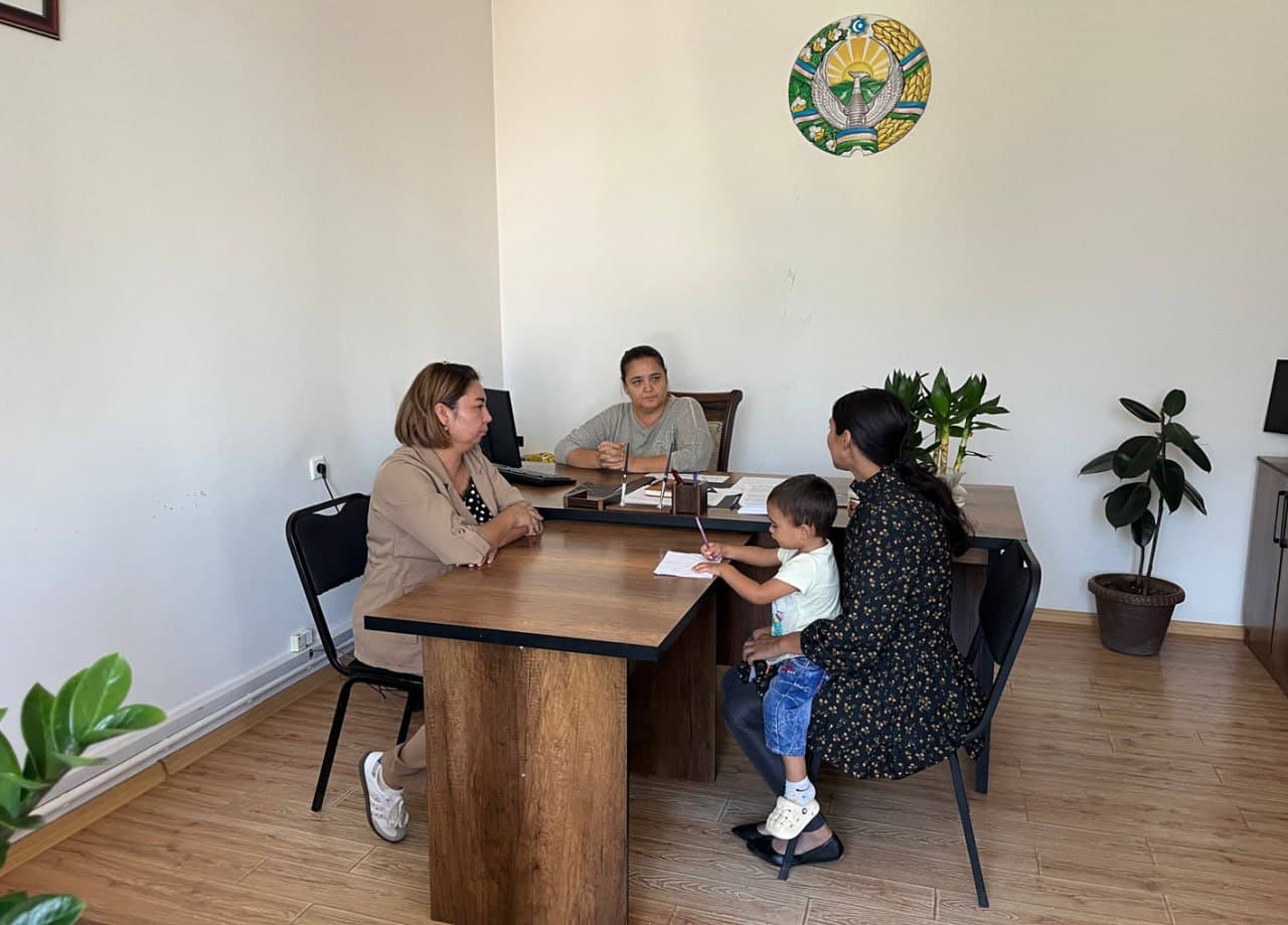 AYOLLAR MUROJAATLARI E’TIBOR MARKAZIDA