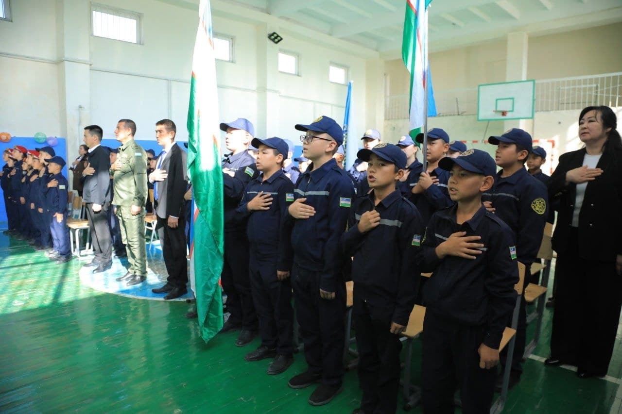51 yildan so‘ng qadrdon maktab bag‘rida — unutilmas diydor