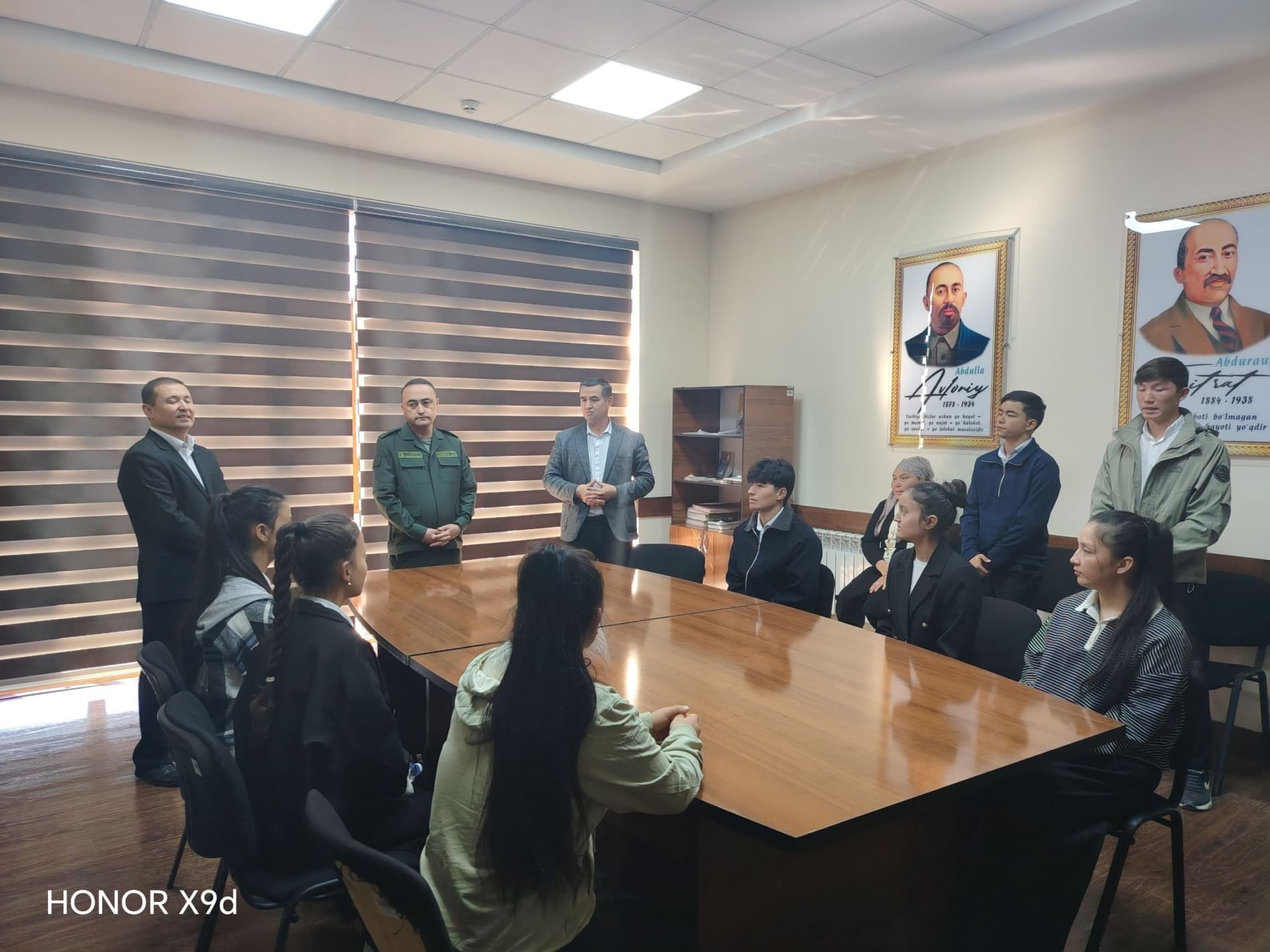 Maktab o‘quvchilari uchun ochiq eshiklar kuni tashkil etildi