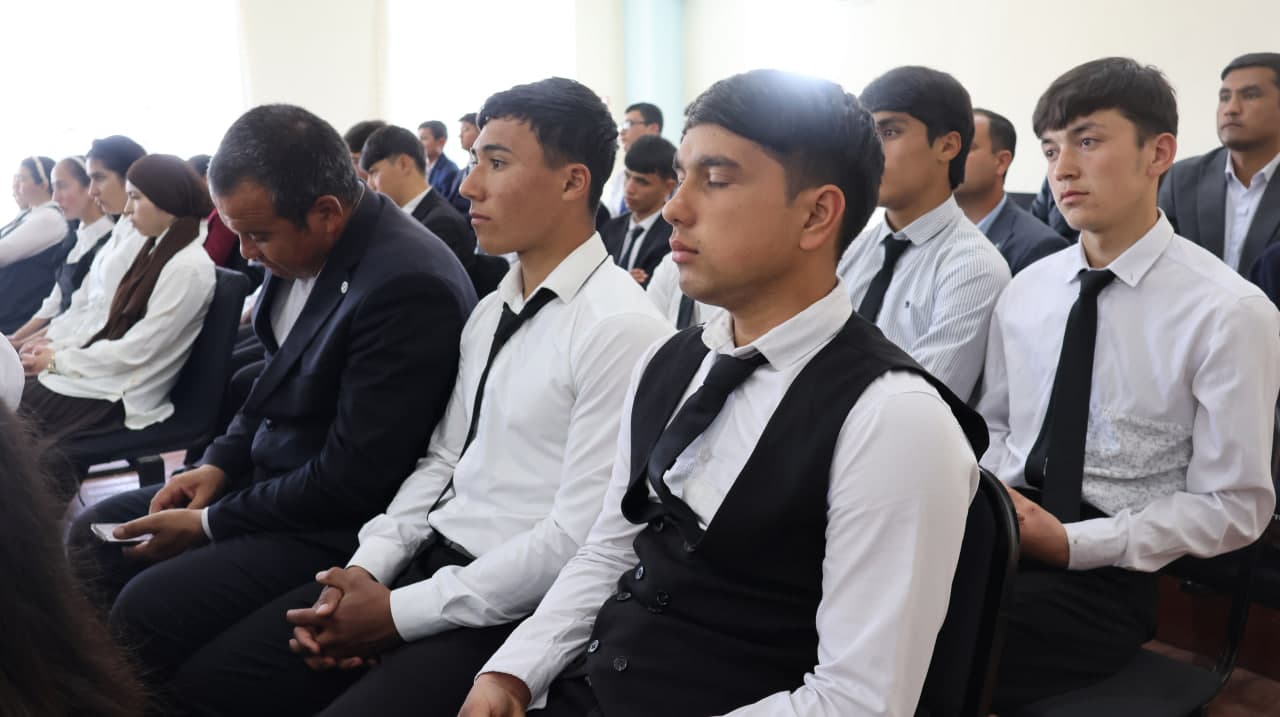 Yoshlar kuni – kelajak bunyodkorlari bilan uchrashuv