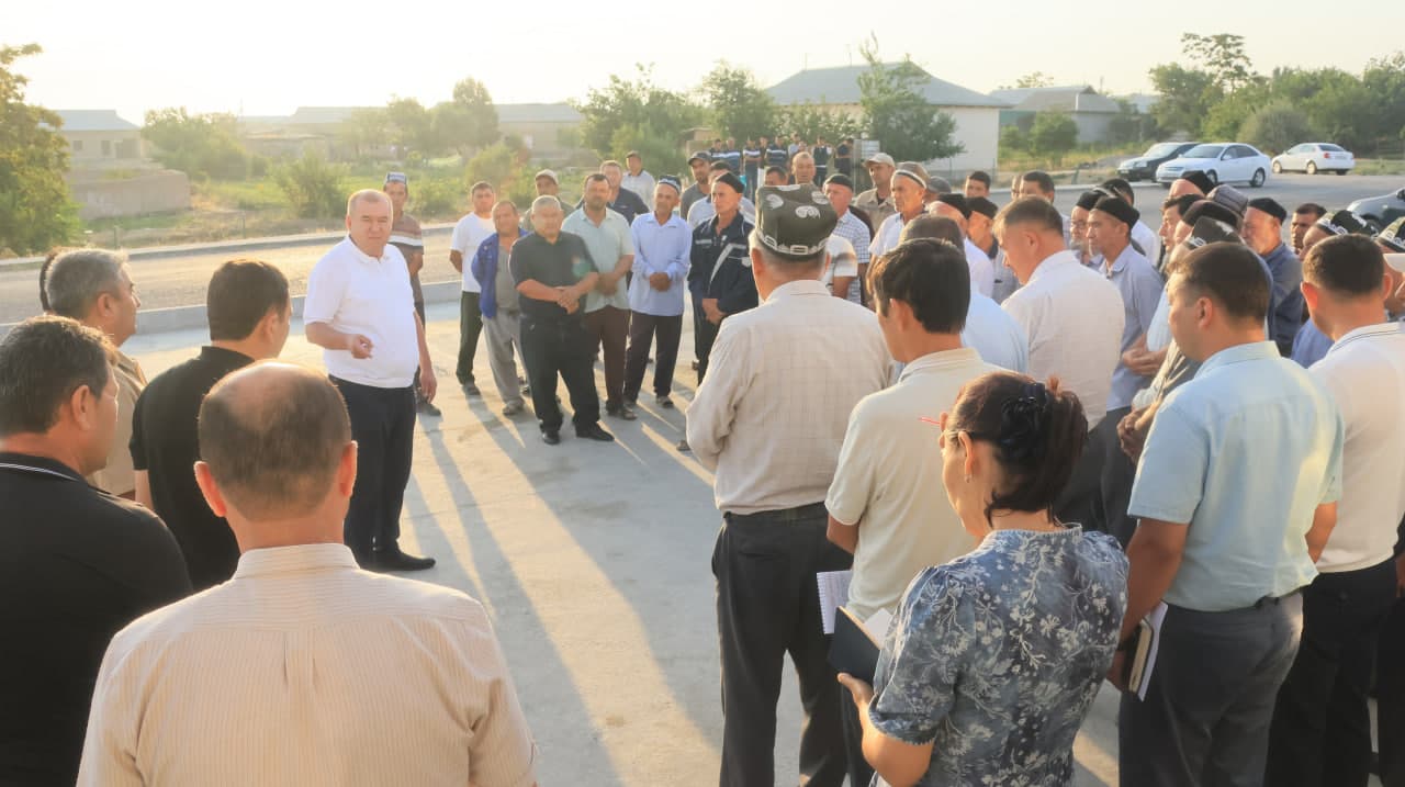 Tuman hokimi Xavotog‘ QFY aholisi bilan uchrashdi