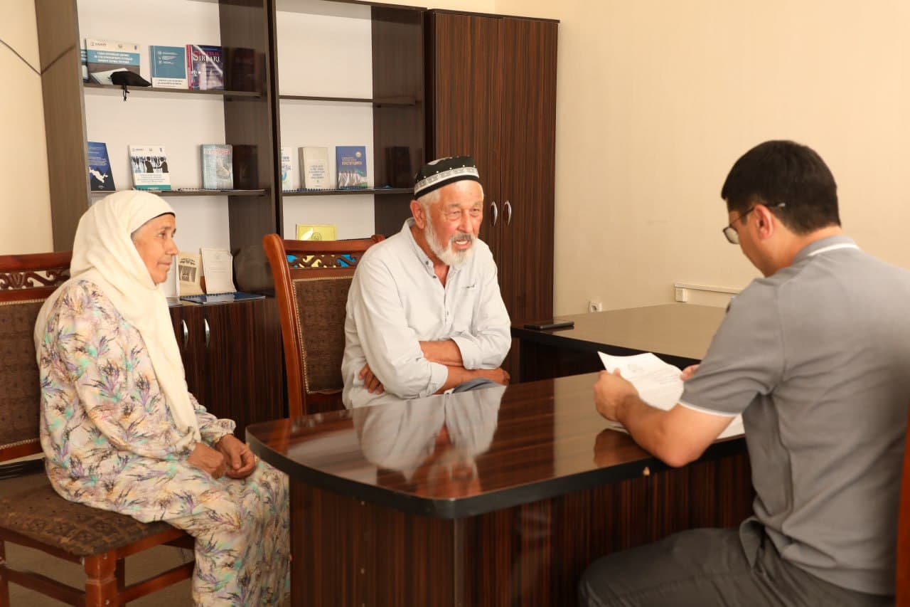 Sirdaryo tumanida fuqarolar bilan sayyor qabullar o‘tkazildi