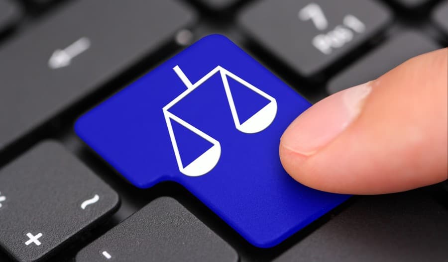 Sud tizimini raqamlashtirish va elektron xizmatlarning rivojlanishi