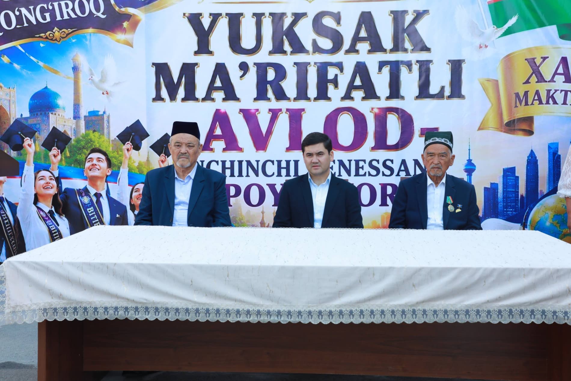 Maktablarda “So‘nggi qo‘ng‘iroq” sadolari jarangladi