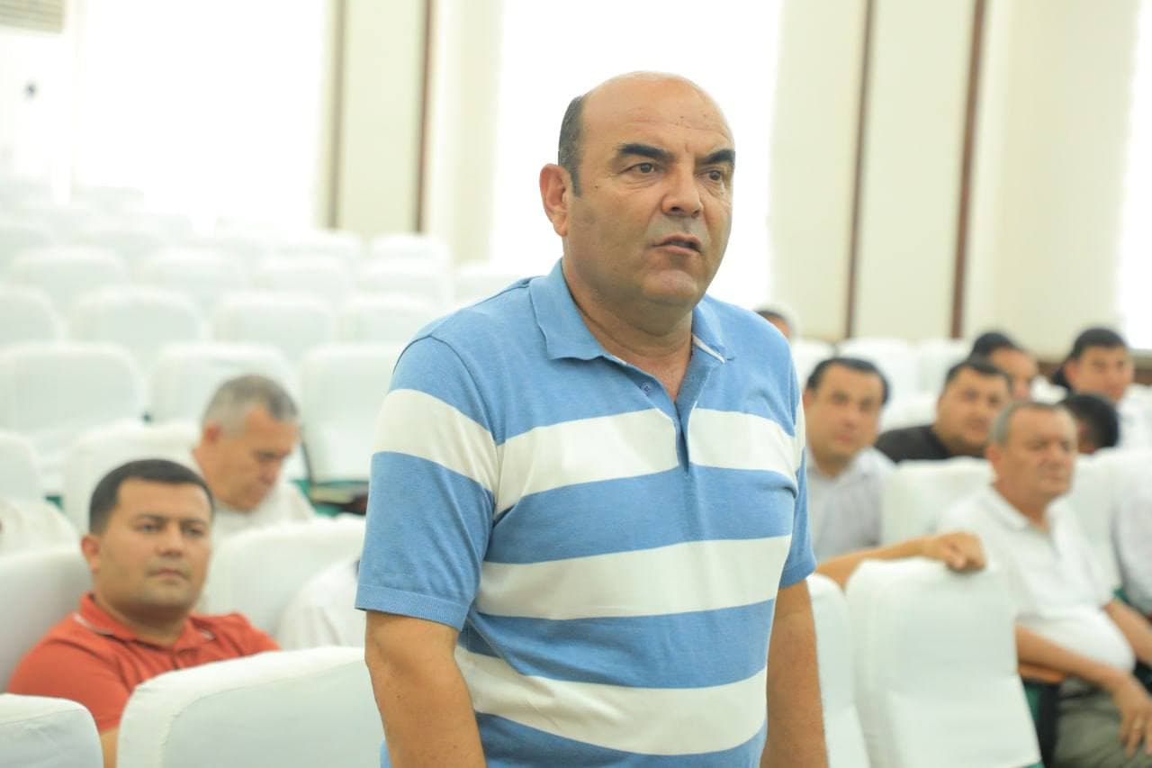 Sirdaryo tumanida dual ta’limni rivojlantirish va bitiruvchilar bandligini ta’minlash masalalari muhokama qilindi