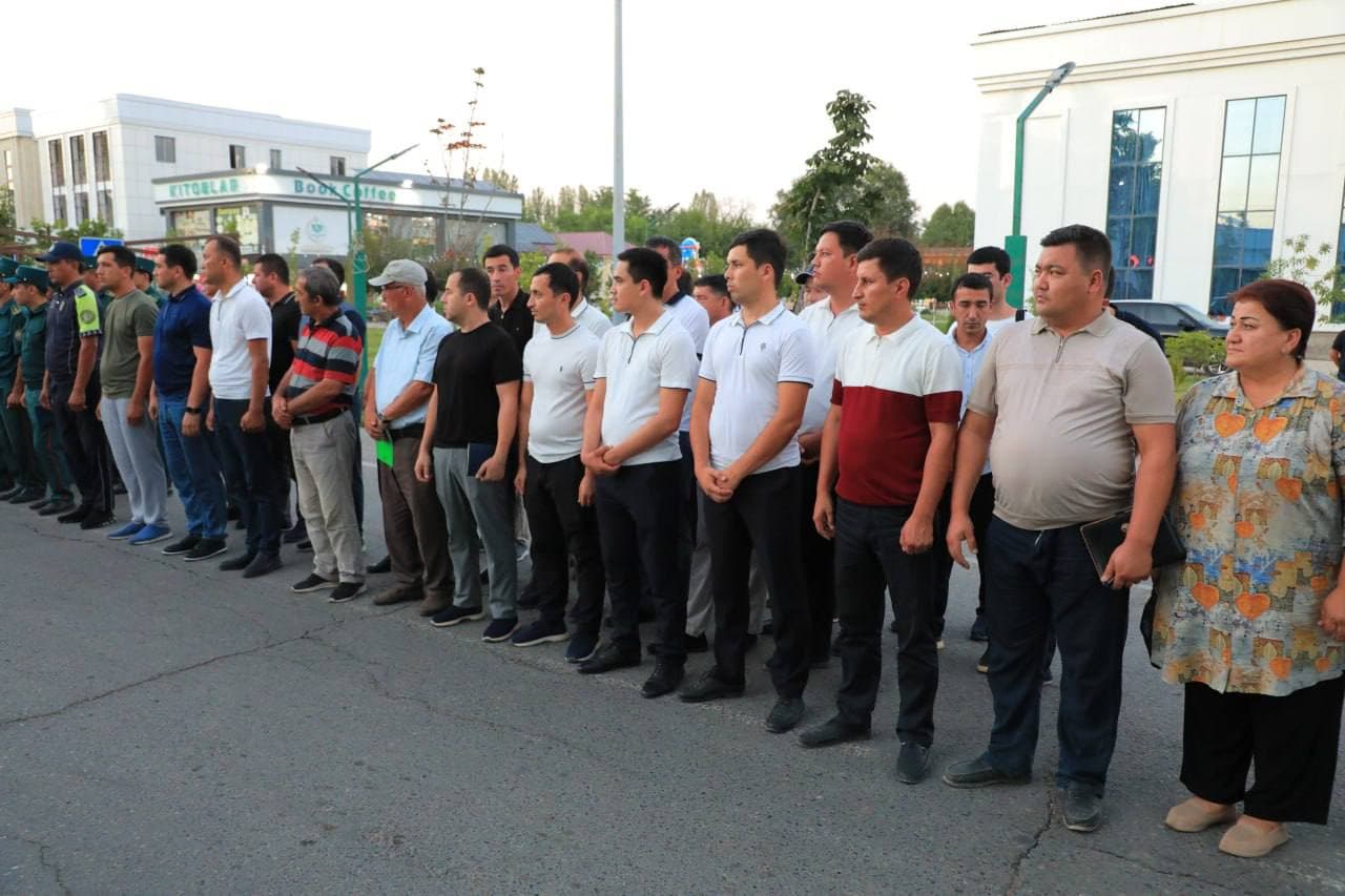 Sirdaryo tumanida “Xavfsiz va sog‘lom yurt” tadbiri doirasida xizmat oldi yo‘riqnomasi o‘tkazildi.