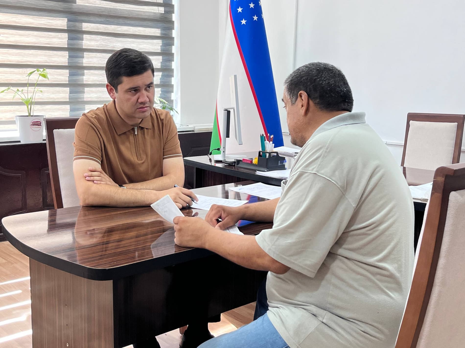 Navbatdagi qabul: muammolar yechim topmoqda.
