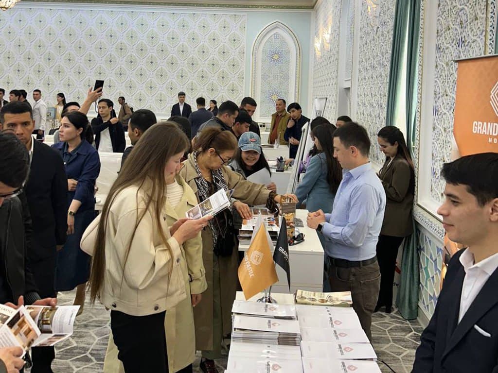 Xivada ichki turizmni rivojlantirish bo‘yicha yangi imkoniyatlar yarmarkasi tashkil etildi