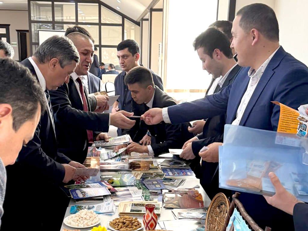 Xo‘jandda O‘zbekiston, Qirg‘iziston va Tojikiston o‘rtasidagi turizm hamkorligi istiqbollari muhokama etildi